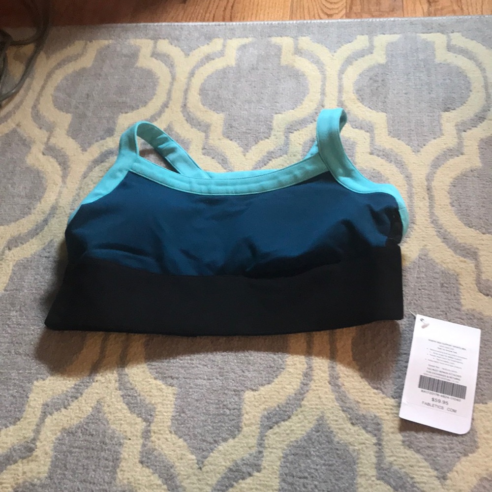 Sports bra